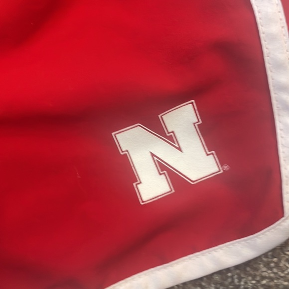 ADIDAS NEBRASKA running short - Picture 3 of 6
